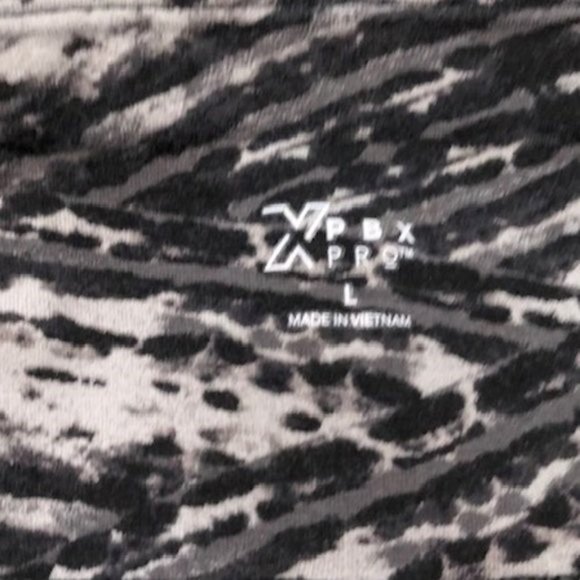 PBX Pro Capri Length Printed Workout Pants L - Picture 4 of 5